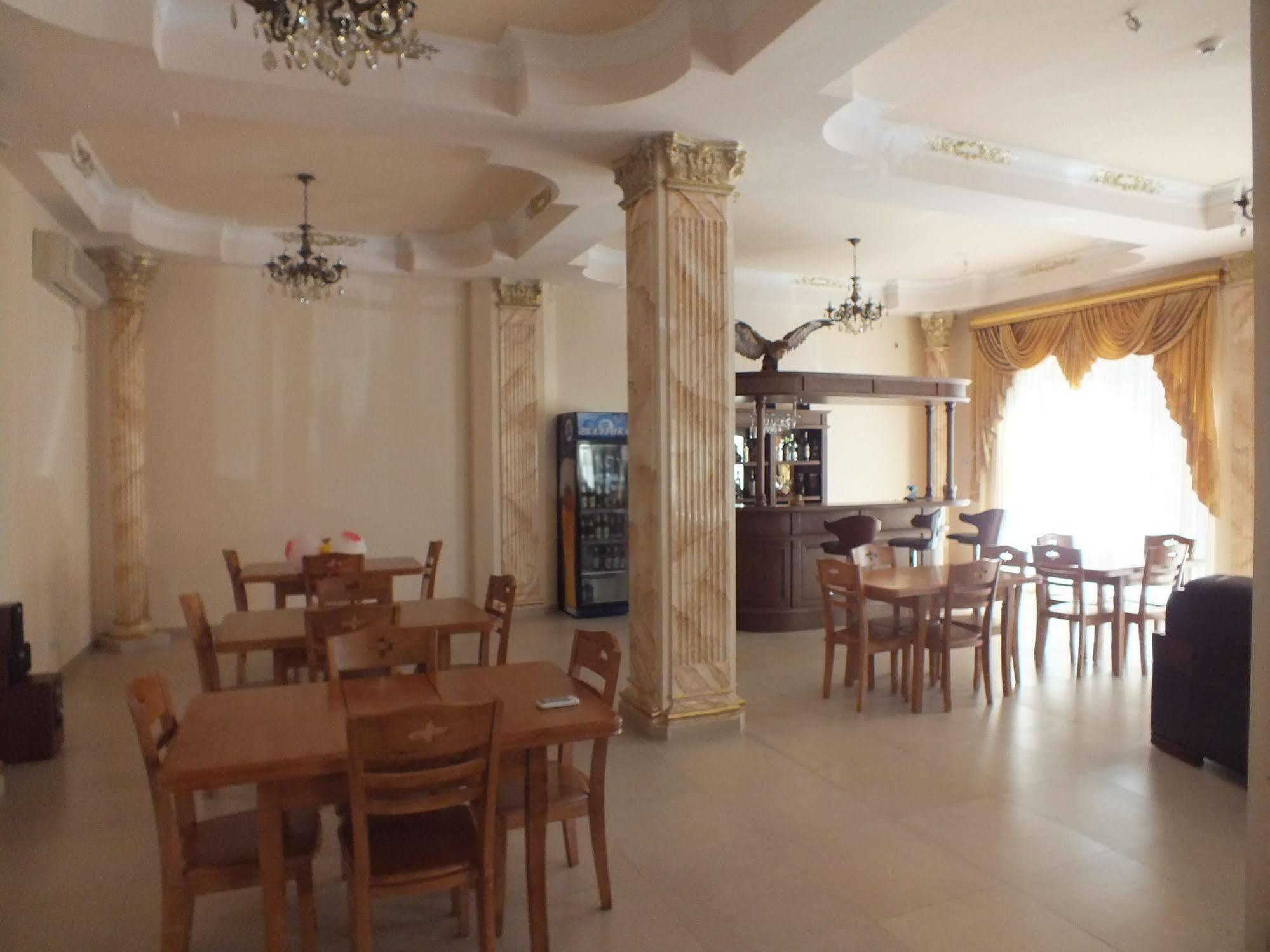 יירבאן Sd Hotel מראה חיצוני תמונה